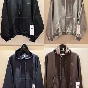 ALO Yoga Men's Hoodie - BLACK COLOR (L)